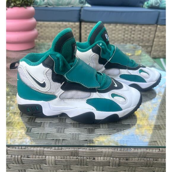 Nike Air Max Turf - White & Teal Retro 90s Kids Sneakers - Picture 2 of 9